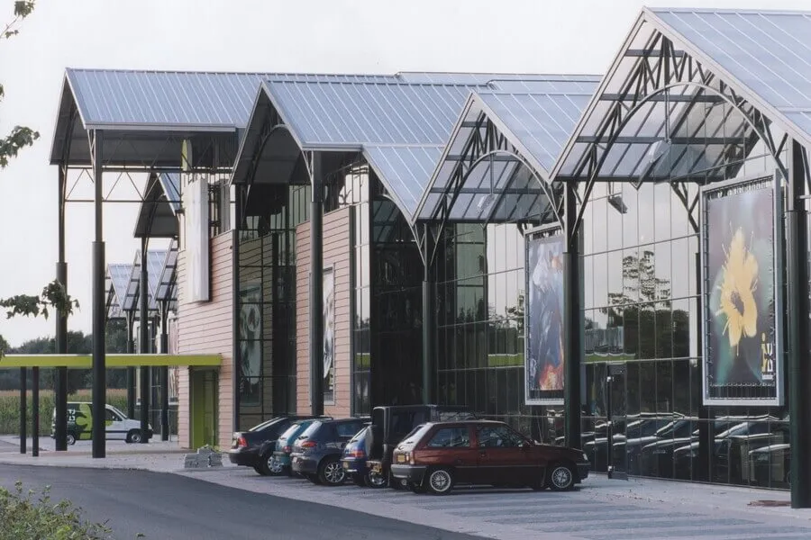 0322_07_-_intratuin_barneveld_2002.RCvjw20.webp