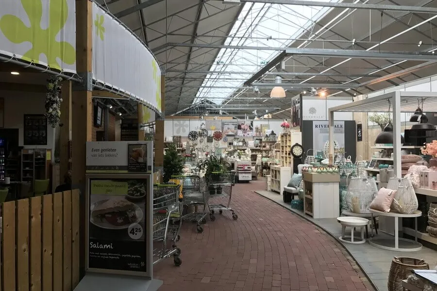 0383_11_-_intratuin_veghel_2004.SxUmuEl.webp
